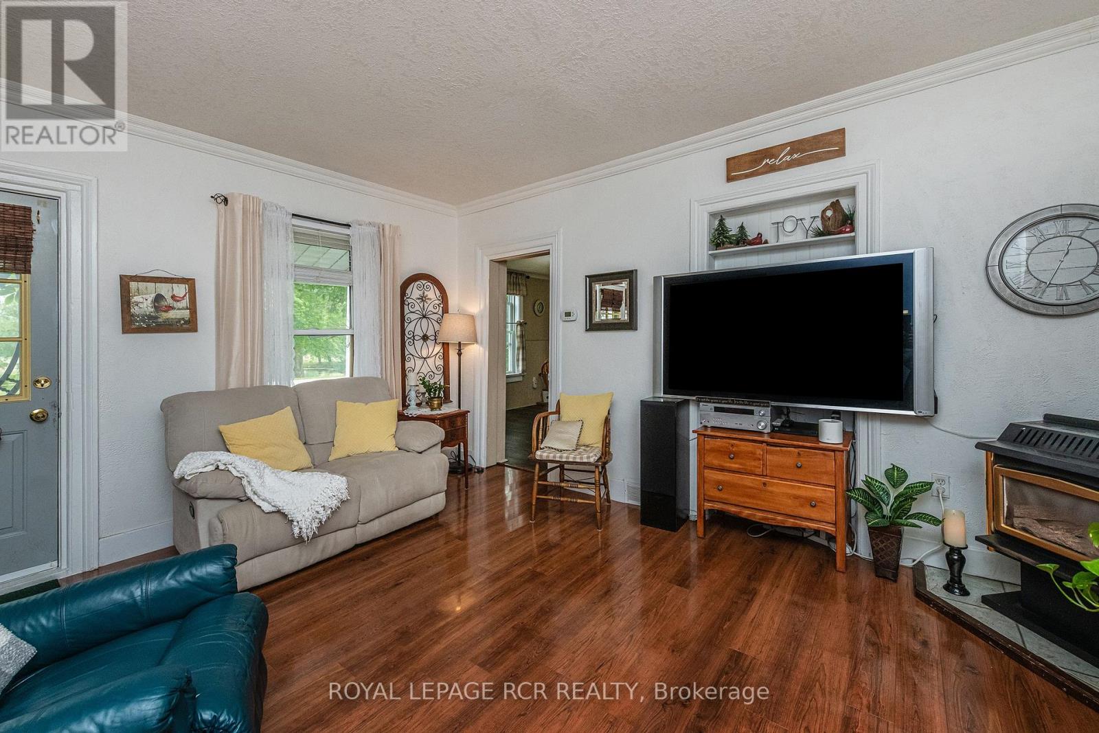 96 Dundas Street W, Blandford-Blenheim, Ontario  N0J 1V0 - Photo 6 - X12214662