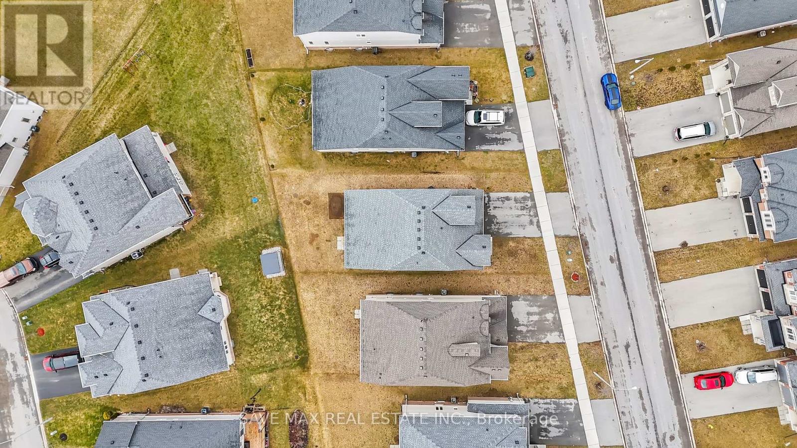 1511 Marina Drive E, Fort Erie (Crescent Park), Ontario  L2A 0C7 - Photo 10 - X12214681