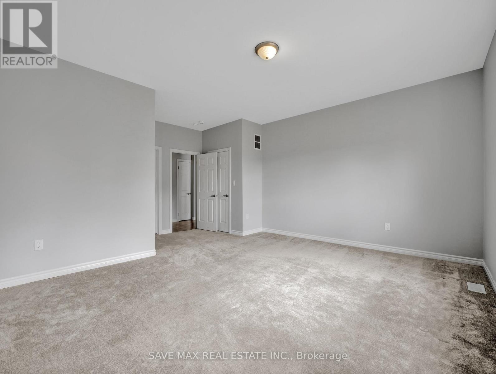 1511 Marina Drive E, Fort Erie (Crescent Park), Ontario  L2A 0C7 - Photo 15 - X12214681