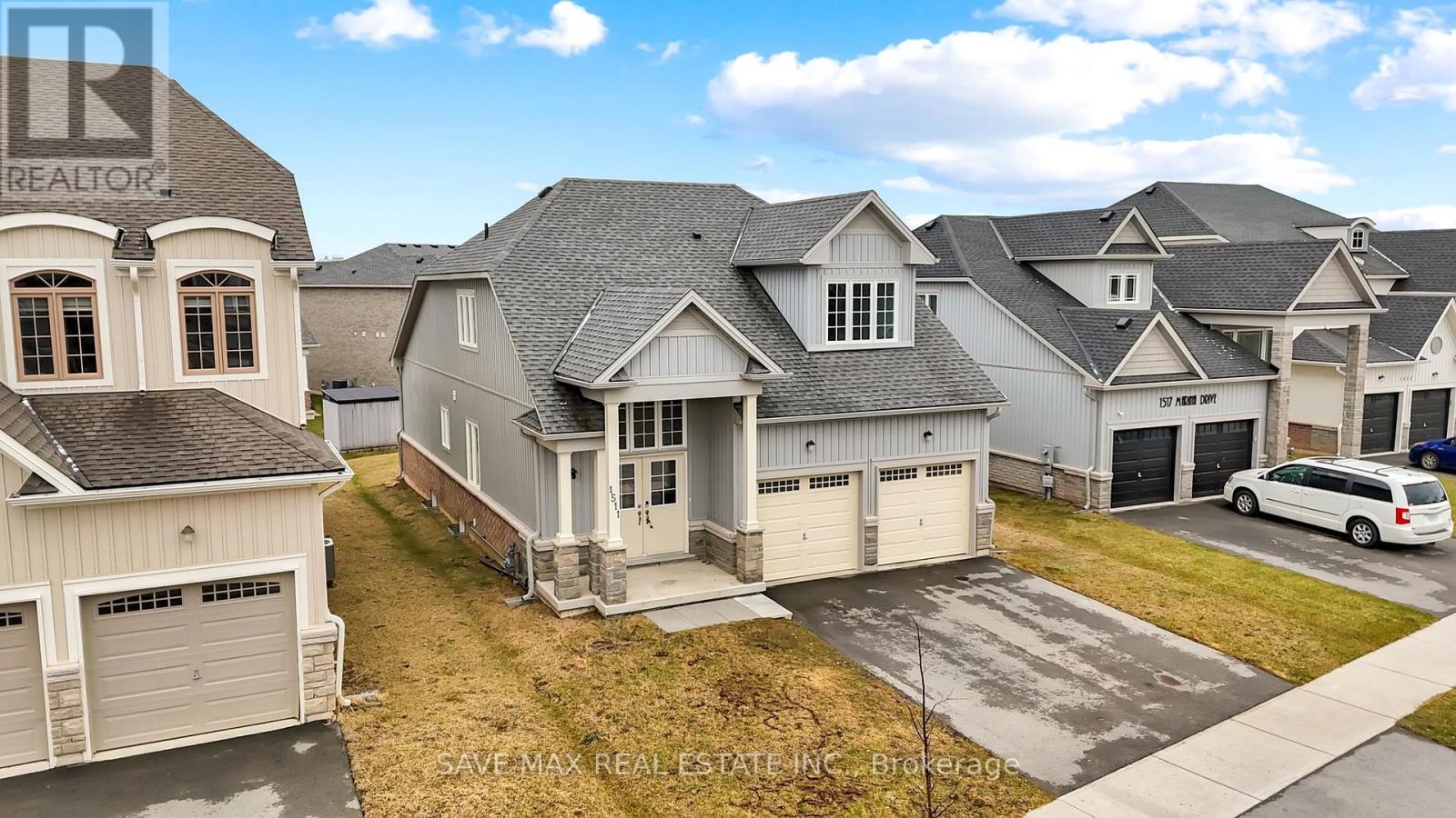 1511 Marina Drive E, Fort Erie (Crescent Park), Ontario  L2A 0C7 - Photo 33 - X12214681