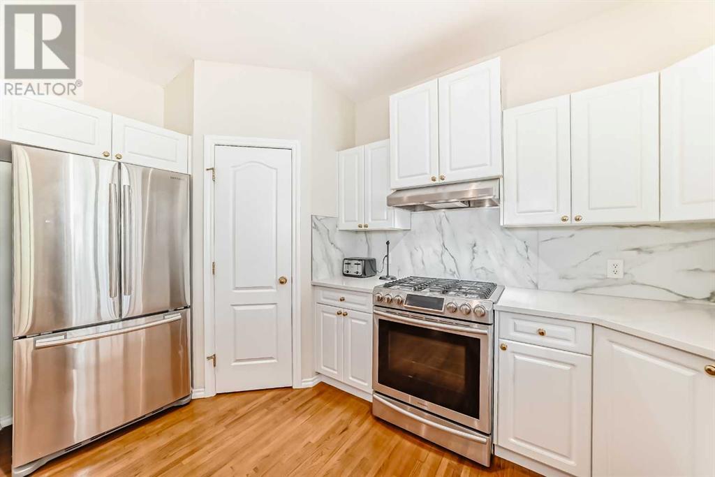 327 Discovery Place Sw, Calgary, Alberta  T3H 4N7 - Photo 14 - A2224452