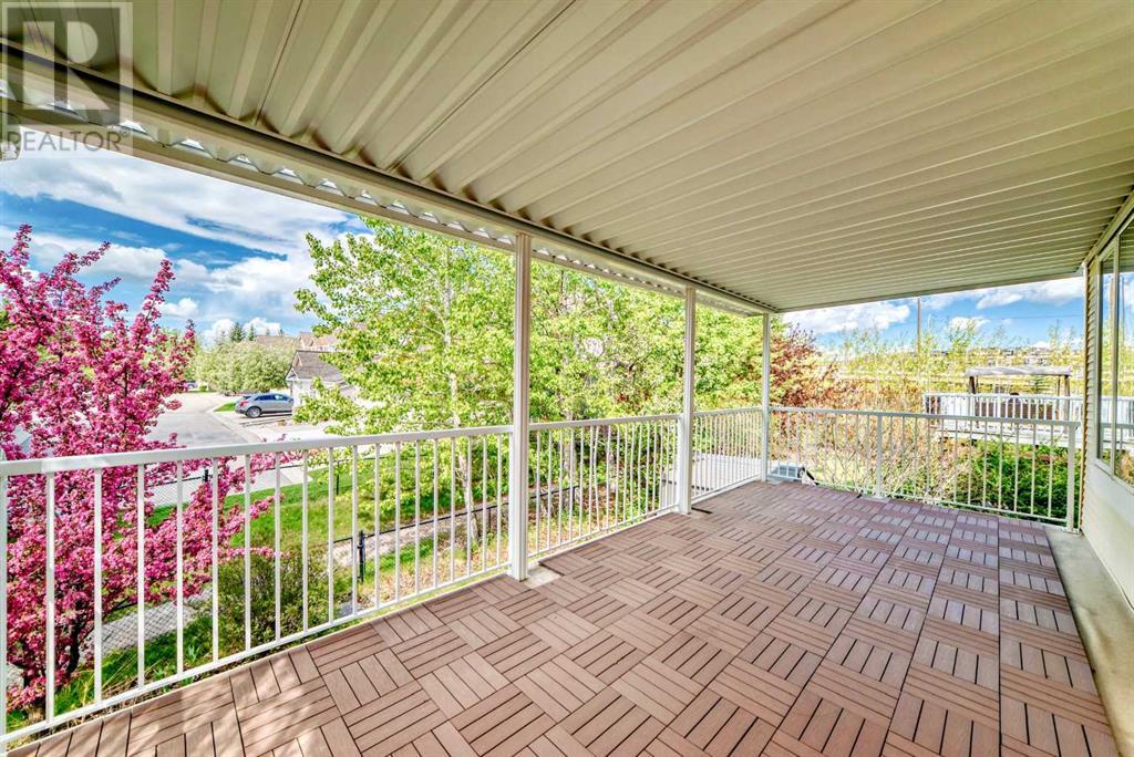 327 Discovery Place Sw, Calgary, Alberta  T3H 4N7 - Photo 20 - A2224452