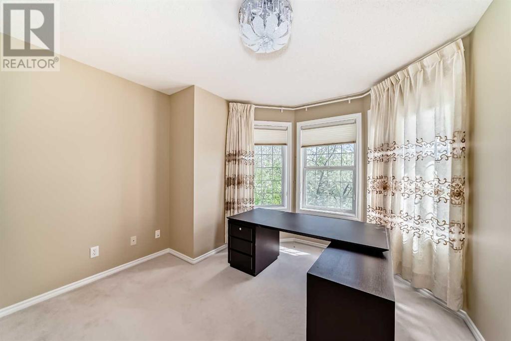 327 Discovery Place Sw, Calgary, Alberta  T3H 4N7 - Photo 27 - A2224452