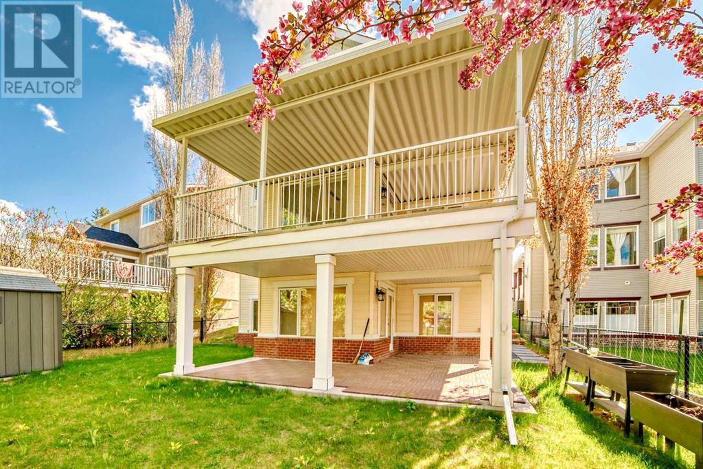 327 Discovery Place Sw, Calgary, Alberta  T3H 4N7 - Photo 3 - A2224452
