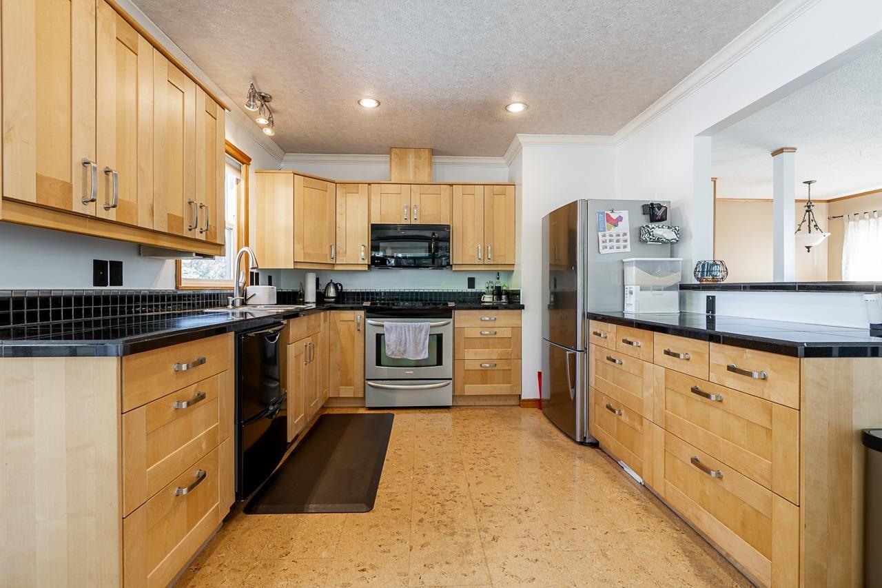 2226 Martens Street, Abbotsford, British Columbia  V2T 6M7 - Photo 4 - R3014707