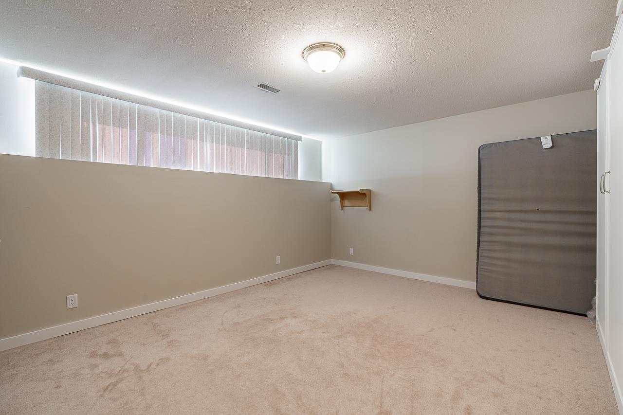 2226 Martens Street, Abbotsford, British Columbia  V2T 6M7 - Photo 12 - R3014707