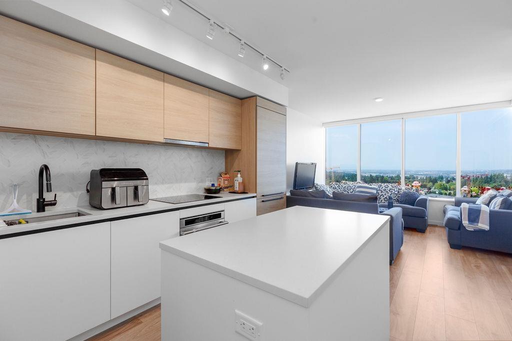 2601 10448 University Drive, Surrey, British Columbia  V0V 0V0 - Photo 11 - R3011684