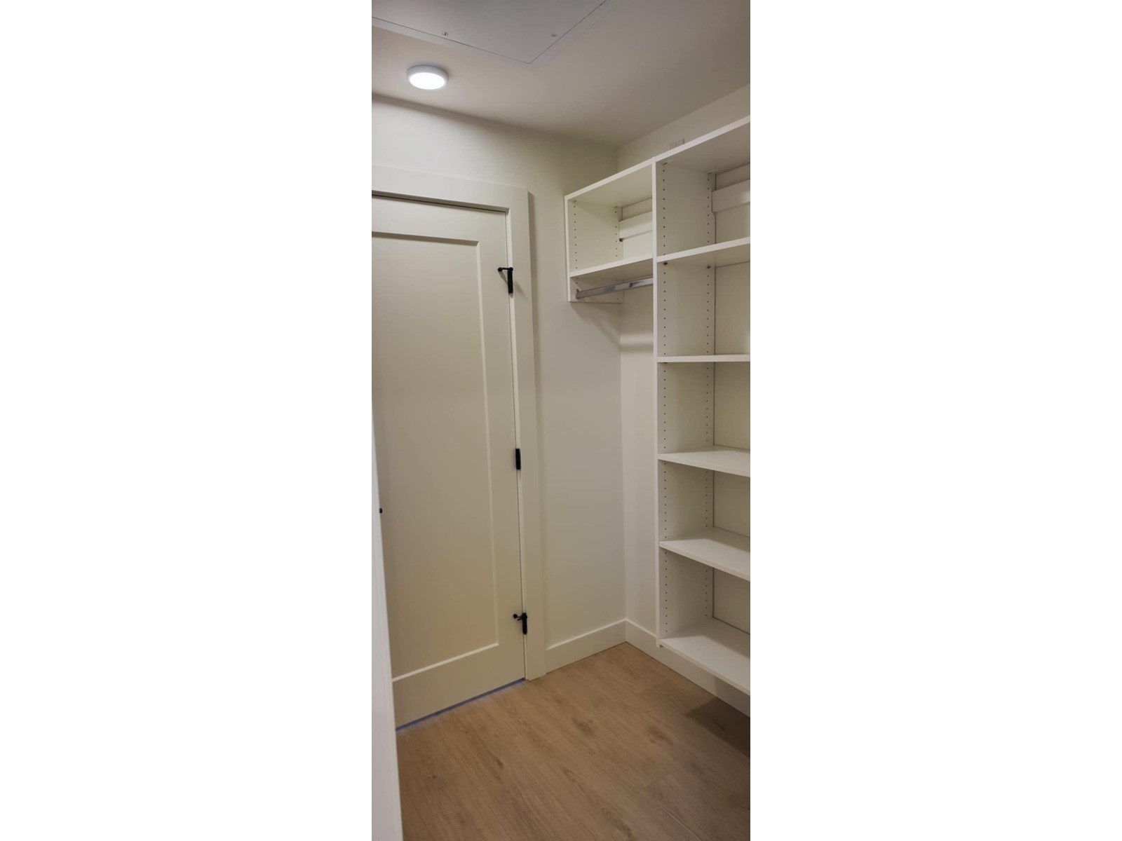 205 19953 76 Avenue, Langley, British Columbia  V2Y 3Y1 - Photo 11 - R3014709