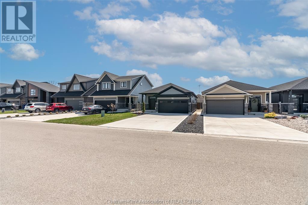 36 Cabot Trail, Chatham, Ontario  N7L 0A4 - Photo 3 - 25014860