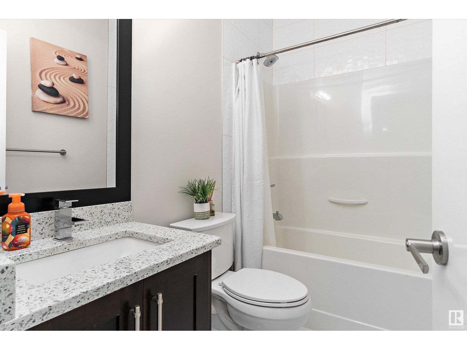 6204 173 Av Nw, Edmonton, Alberta  T5Y 3V5 - Photo 5 - E4441853