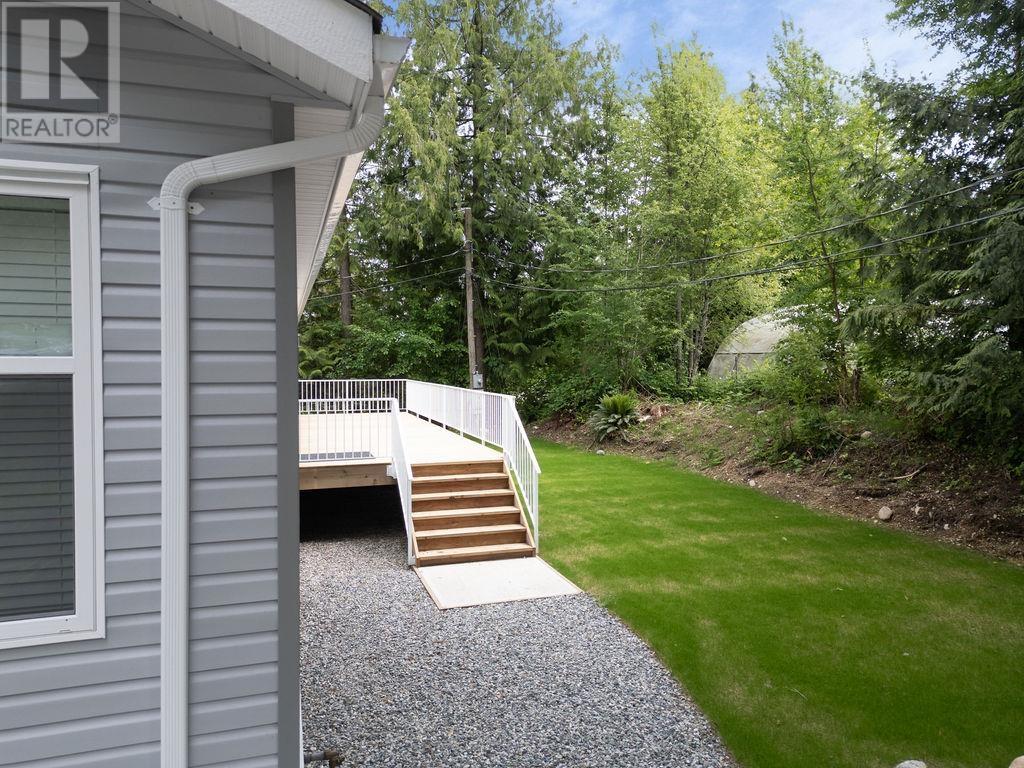 11 1416 North Road, Gibsons, British Columbia  V0N 1V1 - Photo 10 - R3007243