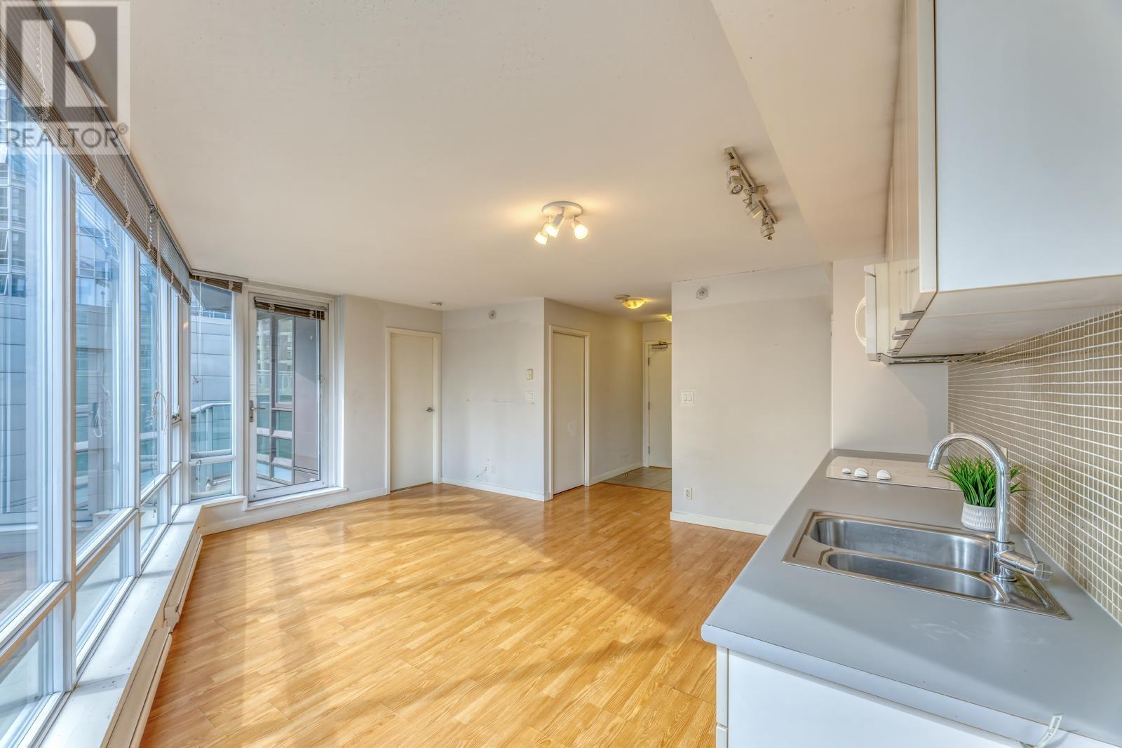 709 233 Robson Street, Vancouver, British Columbia  V6B 0E8 - Photo 5 - R3014232