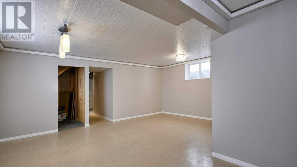 1074 Everridge Drive Sw, Calgary, Alberta  T2Y 4X3 - Photo 32 - A2224269