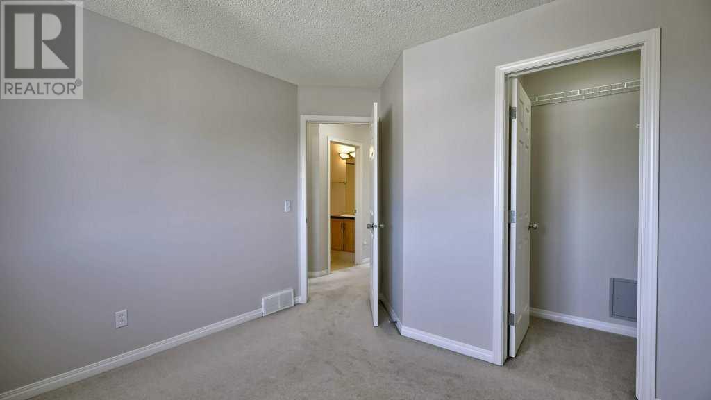 1074 Everridge Drive Sw, Calgary, Alberta  T2Y 4X3 - Photo 25 - A2224269