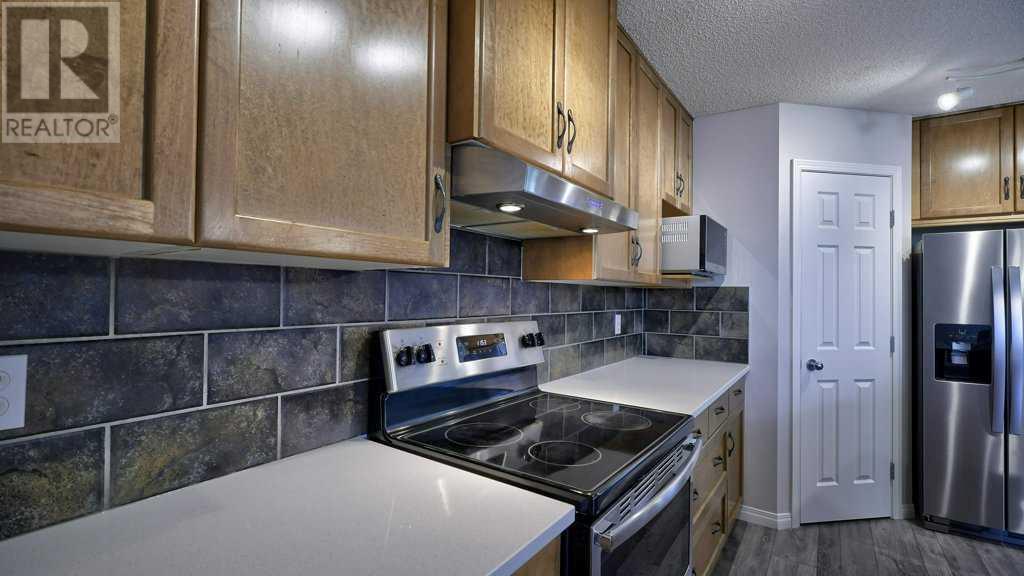 1074 Everridge Drive Sw, Calgary, Alberta  T2Y 4X3 - Photo 14 - A2224269