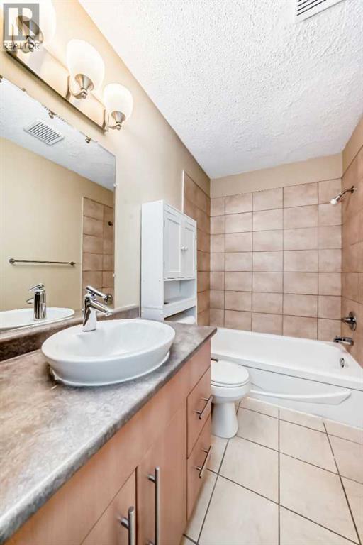 903, 2200 Woodview Drive Sw, Calgary, Alberta  T2W 3N6 - Photo 18 - A2210865