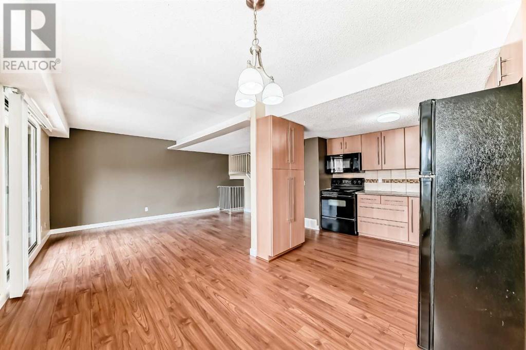 903, 2200 Woodview Drive Sw, Calgary, Alberta  T2W 3N6 - Photo 7 - A2210865