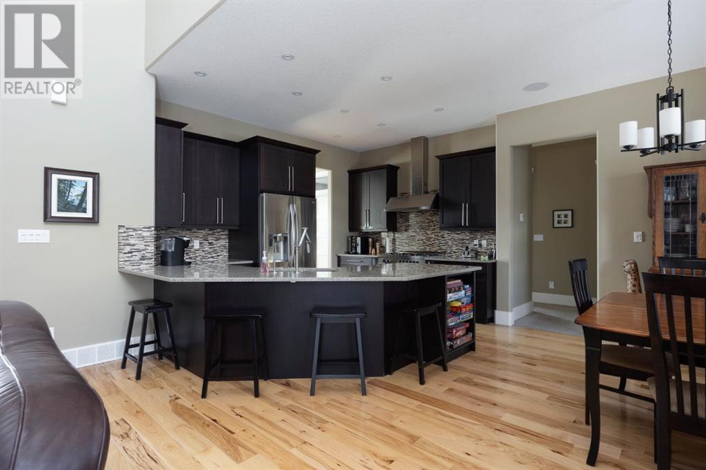 117 Sandpiper Bay, Fort Mcmurray, Alberta  T9K 0C1 - Photo 2 - A2199383