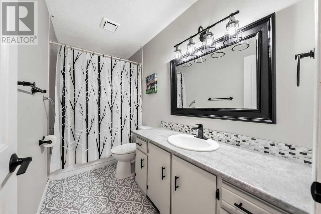 57 Carolina Drive, Cochrane, Alberta  T4C 1C4 - Photo 37 - A2226828