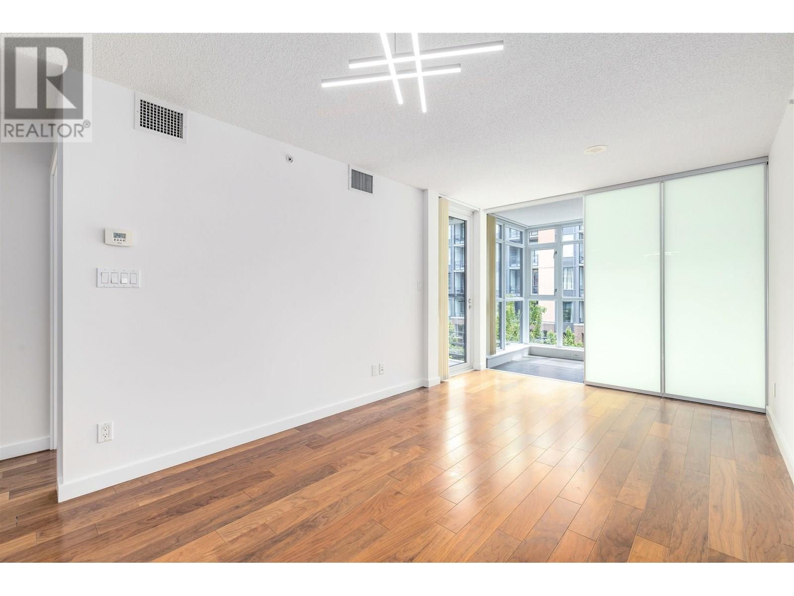 571 2080 W Broadway, Vancouver, British Columbia  V6J 0C7 - Photo 4 - R3014344
