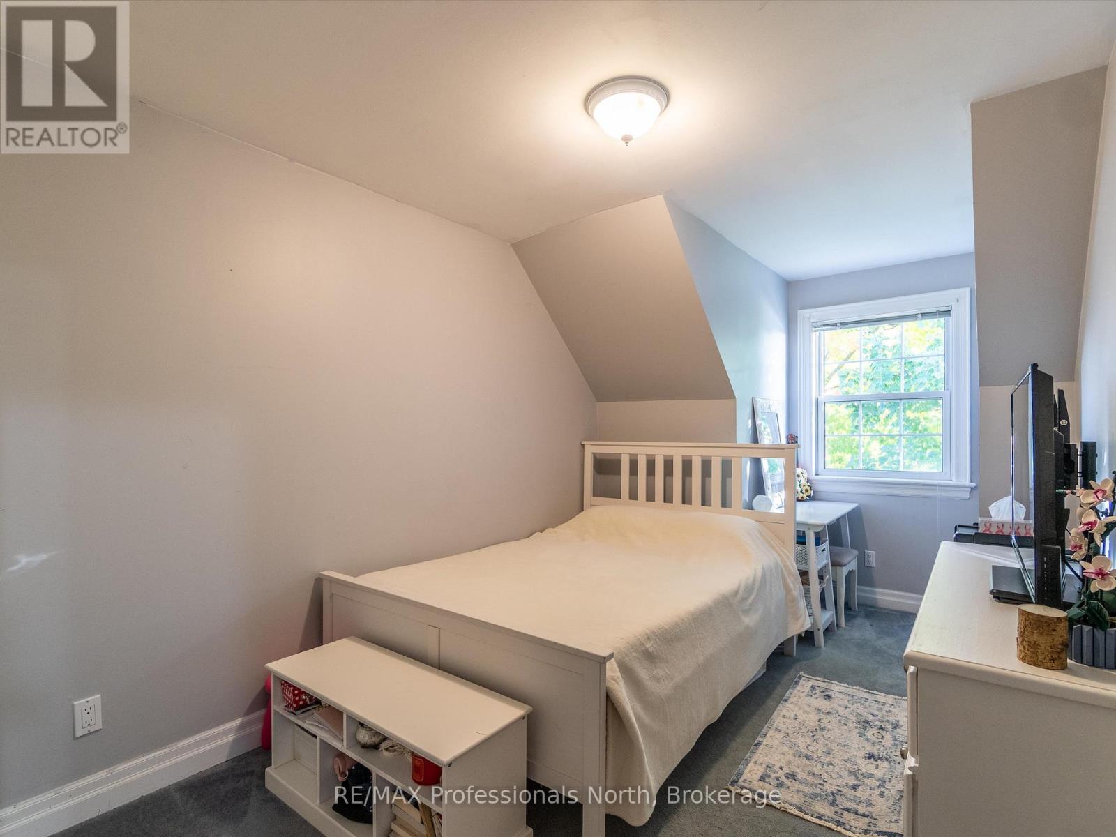 26 Coates Avenue, Bracebridge, Ontario  P1L 1Y5 - Photo 25 - X12214767