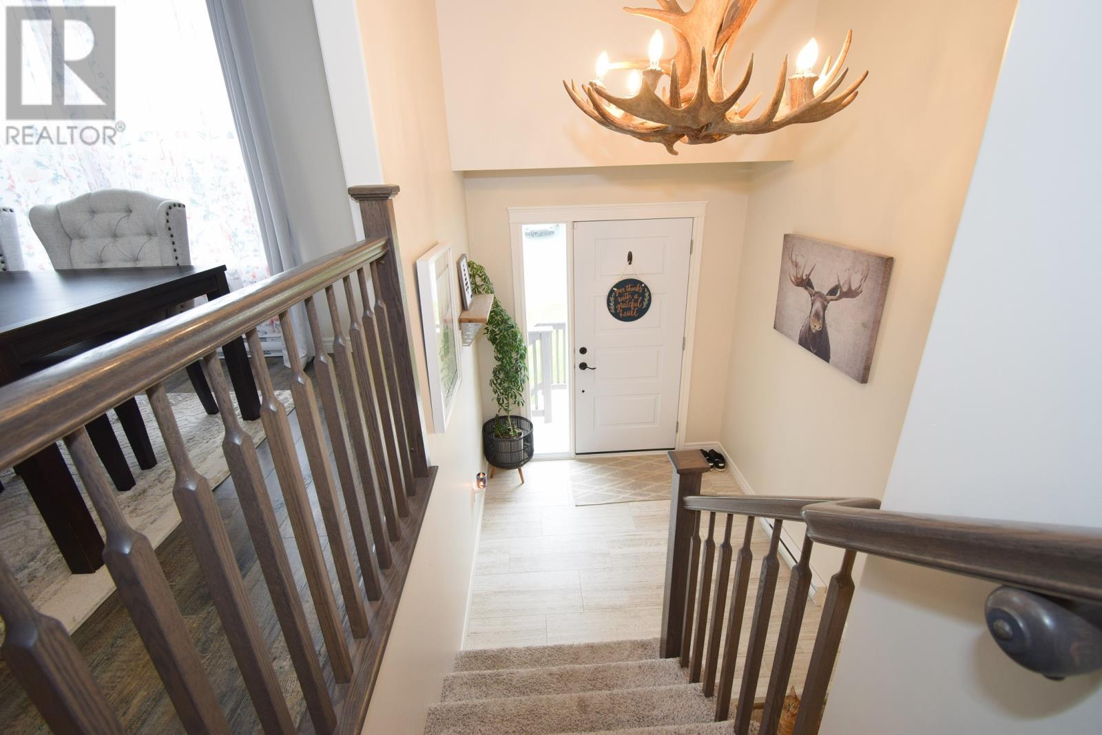 Property at 13 Valley Brook Place image 5