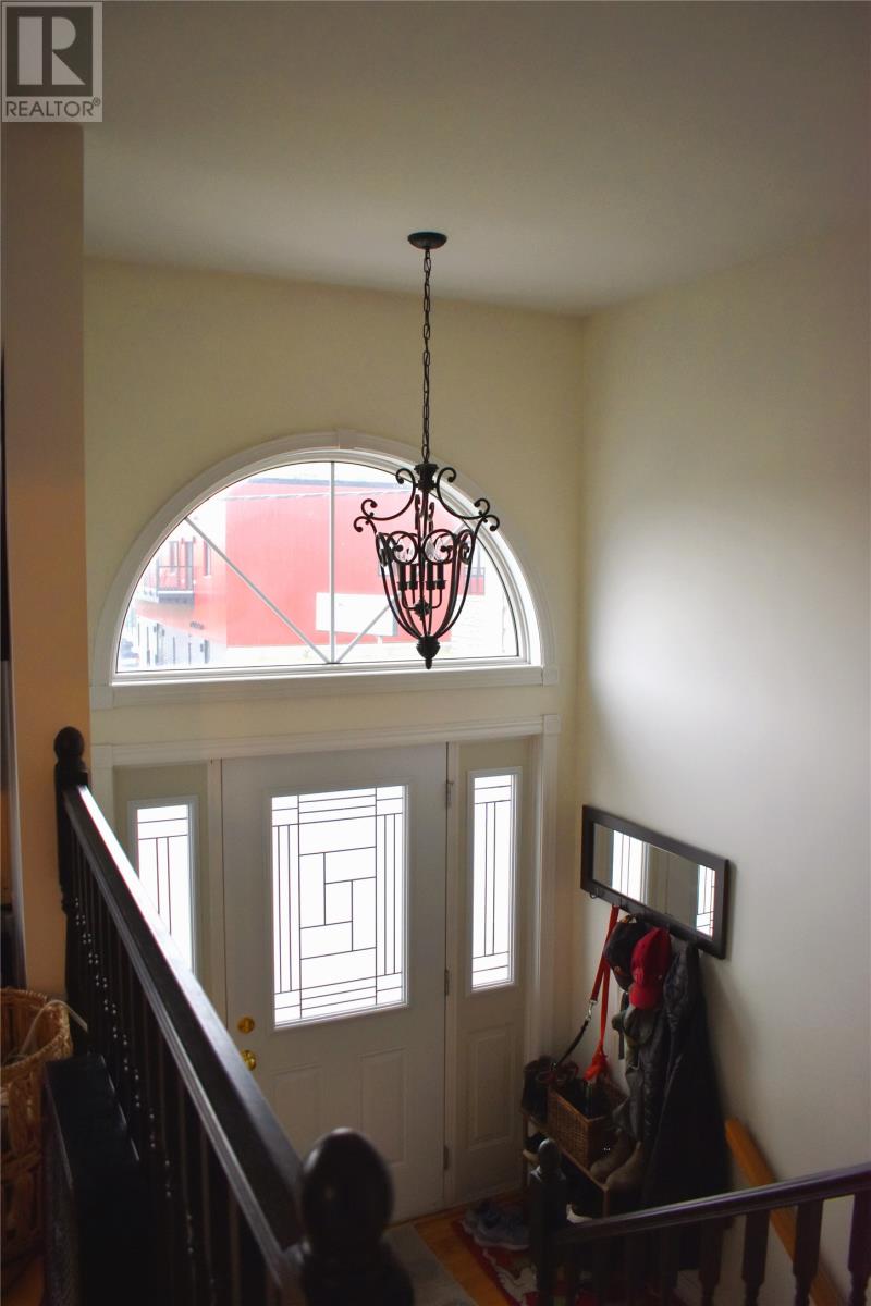 Property at 20 Poplar Road image 5