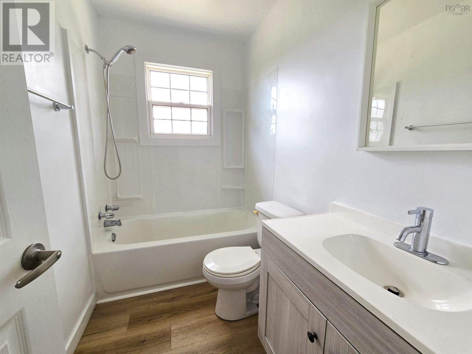 Property at 268 Gatacre Street image 5