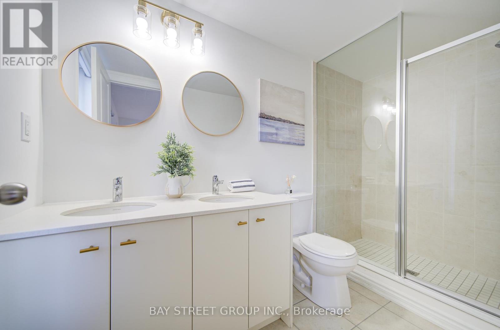 6859 Main Street, Whitchurch-Stouffville, Ontario  L4A 4X2 - Photo 24 - N12136106