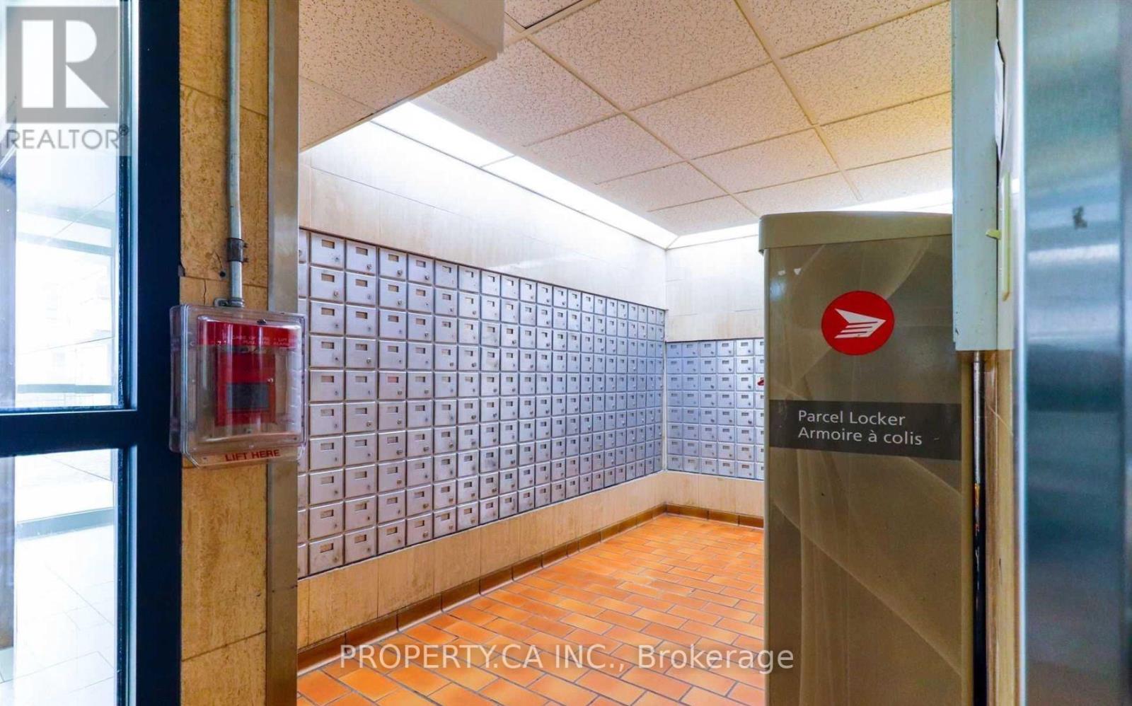 216 - 320 Dixon Road, Toronto, Ontario  M9R 1S8 - Photo 12 - W12214713