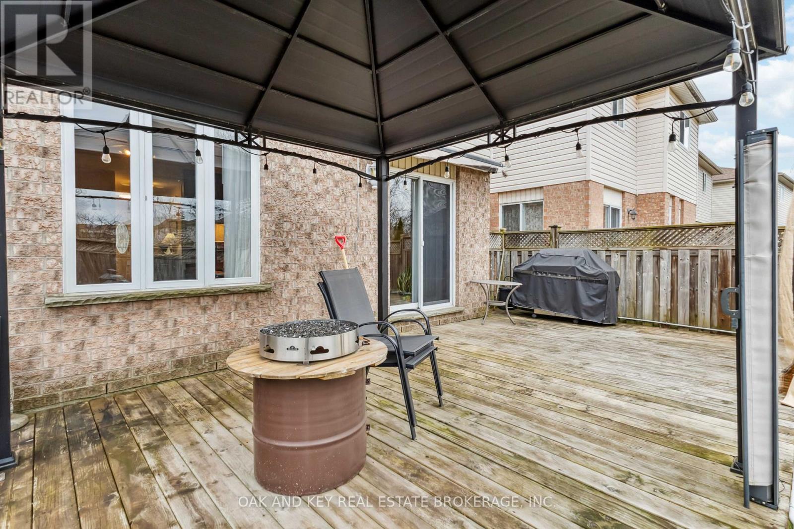 576 Ridgeview Drive, London East, Ontario  N5Y 6H8 - Photo 37 - X12214783
