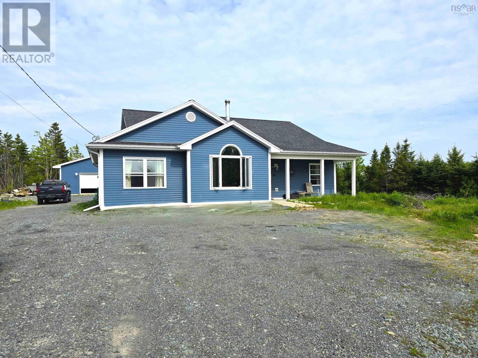 Property at 281 Heselton Drive image 3
