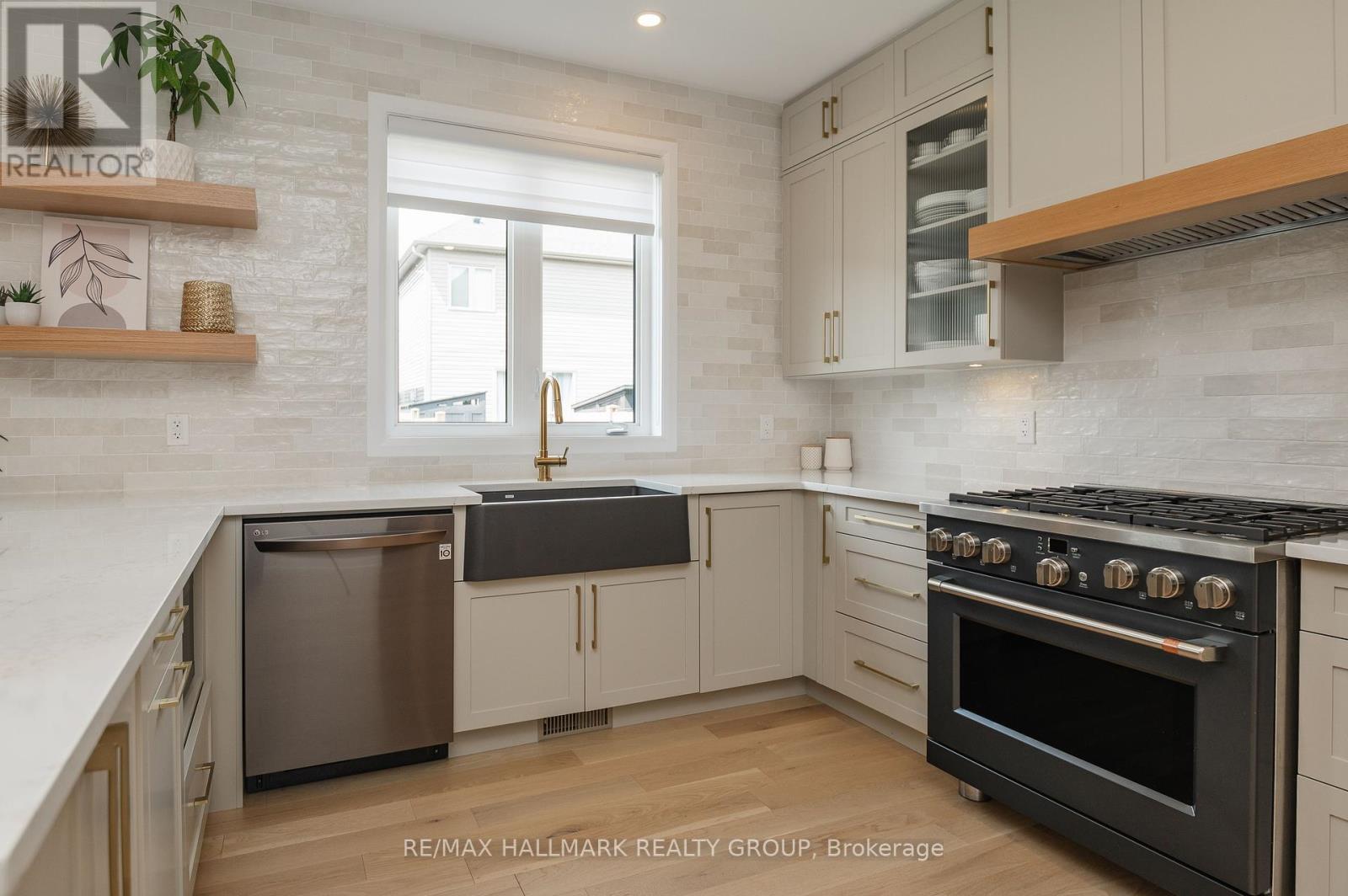 31 Jetty Drive, Ottawa, Ontario  K4M 0N1 - Photo 11 - X12214752