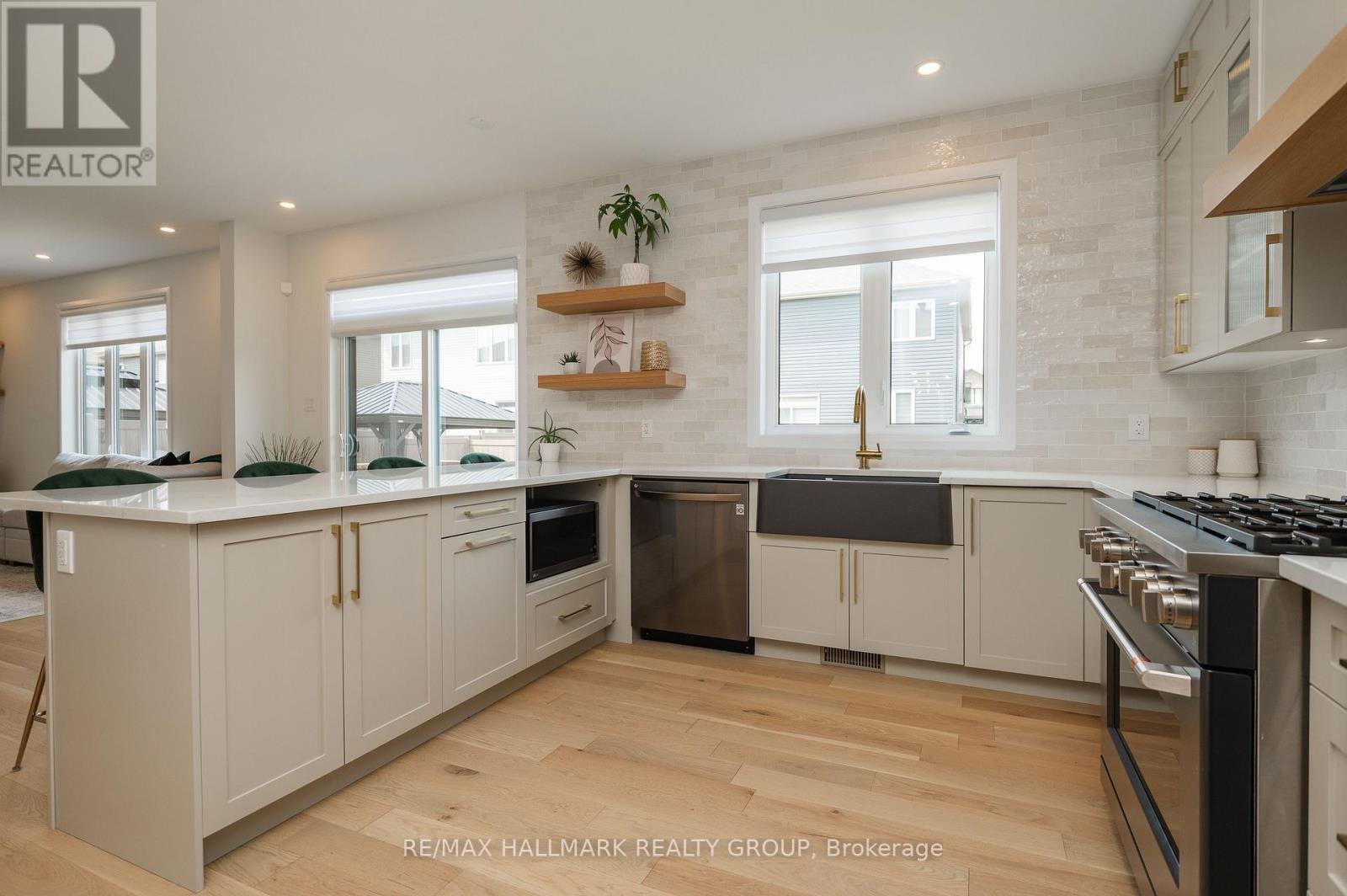 31 Jetty Drive, Ottawa, Ontario  K4M 0N1 - Photo 9 - X12214752