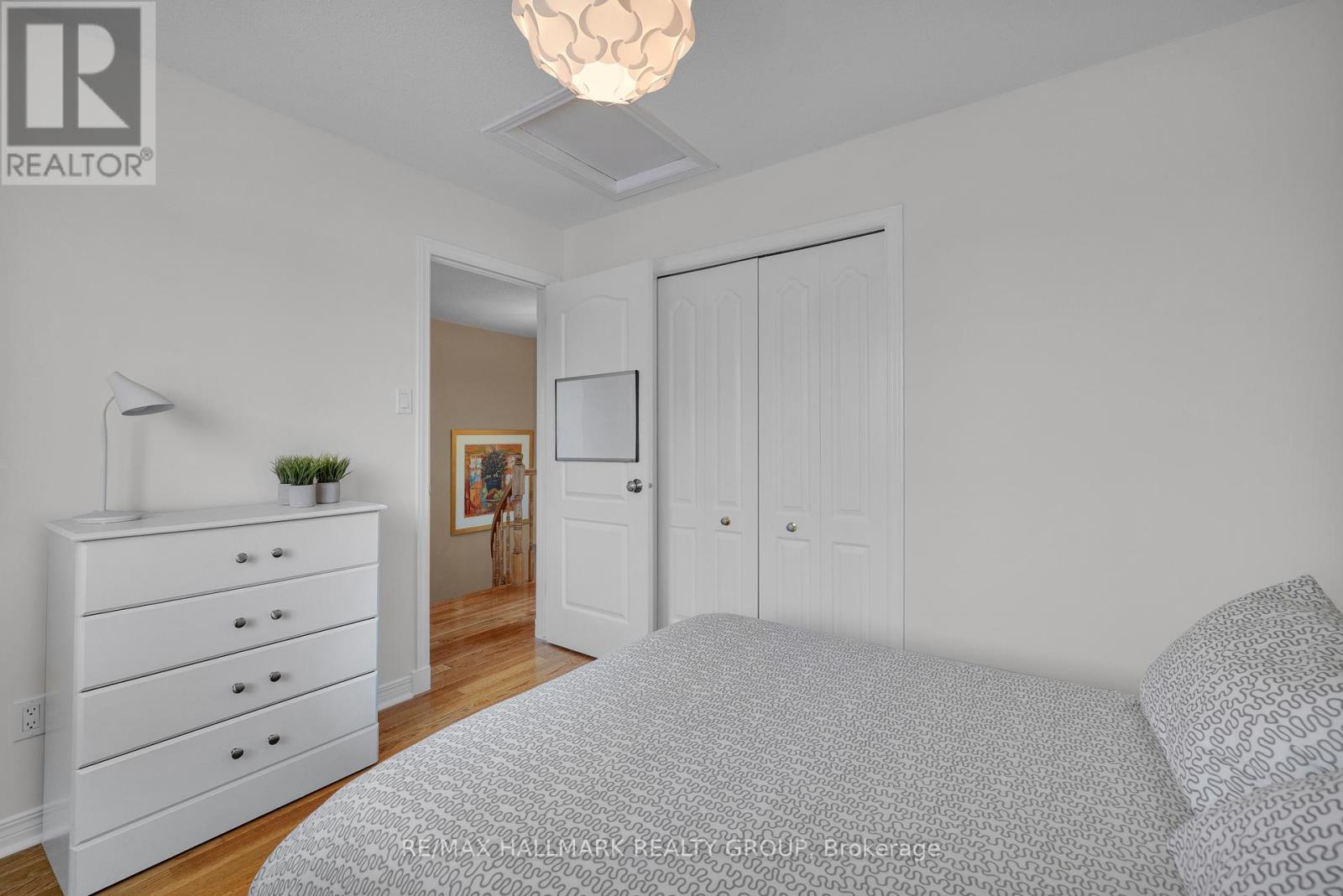 59 Forestglade Crescent, Ottawa, Ontario  K1G 5X4 - Photo 30 - X12214794
