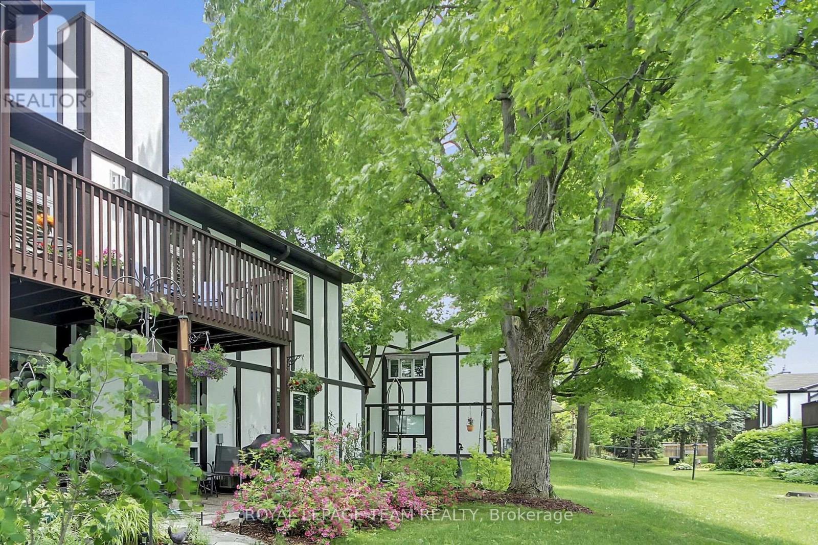 C - 10 Stonehill Court, Ottawa, Ontario  K2M 1E5 - Photo 37 - X12214796