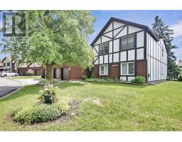 C - 10 STONEHILL COURT, Ottawa, Ontario