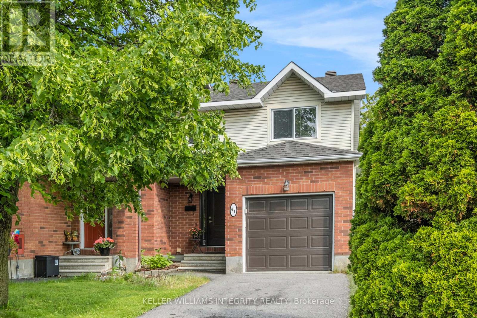 41 Sedona Street Ottawa, Ontario Welcome to this bright, spacious and absolutely darling end unit townhome on an extra deep lot that checks all the important boxes and then some! Whether you are just starting out or simply looking for a place that feels like home, this gem is move in ready and ready for you! All of the important updates have been executed here - roof in 2025, all windows in 2024, furnace/ac/humidifier 2020 and the front door and patio doors were also replaced in 2024. Rarely do you find a starter home with so many important upgrades taken care of in recent years at this price point. Inside, you will love the beautifully renovated galley style kitchen with plenty of counter space for cooking up your favourite meals. The hardwood floors through the main level bring that perfect touch of warmth and style. Relax in your lovely living room with a cozy fire on a cold winter's evening. We love that the main floor has a powder room, conveniently located off the main entrance. Head upstairs and you will find three bedrooms including your incredibly spacious primary retreat, located at the back of the home, complete with ensuite featuring a giant soaker tub and separate shower. You will love the storage in the walk in closet. The fully finished basement offers even more space to stretch out (movie nights, home gym, playroom - you decide!) and the private, fully fenced backyard on an extra deep lot is just perfect for summer BBQ's and cozy evenings. To finish it off, take advantage from the attached garage with inside entry, and private driveway. Living in Longfields means everything you need like grocery stores, shopping and OC Transpo transit hubs is just a short stroll away, making day to day life a breeze . With parks, recreation centres, and the Chapman Mills Conservation Area all nearby, there is always something fun to do outdoors with family and friends. This is the kind of home that just feels right. Come see for yourself! Please allow 24 Hrs. Irrev. on all Offers (id:48254)