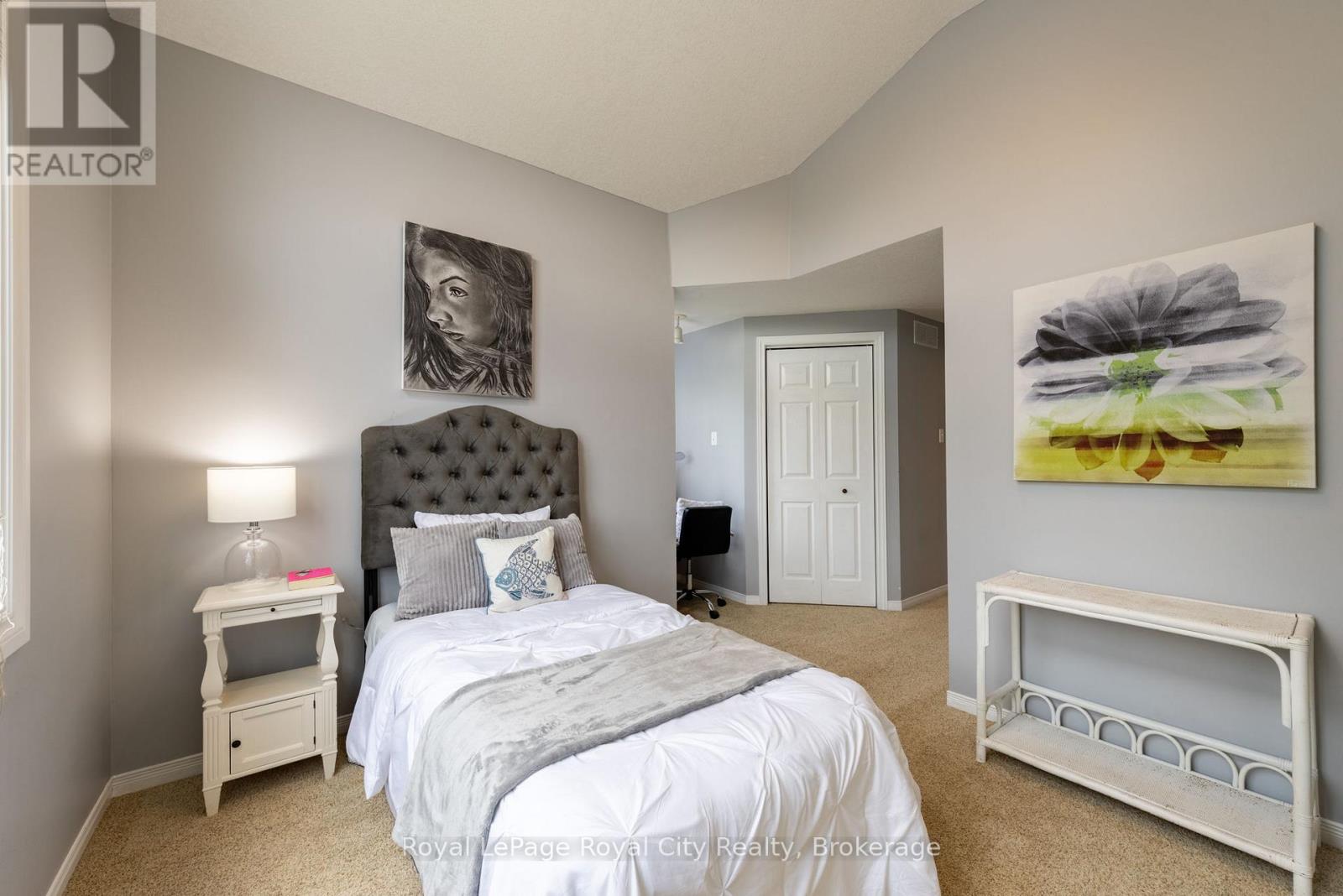 27 Burke Court, Guelph, Ontario  N1L 1J2 - Photo 24 - X12214797