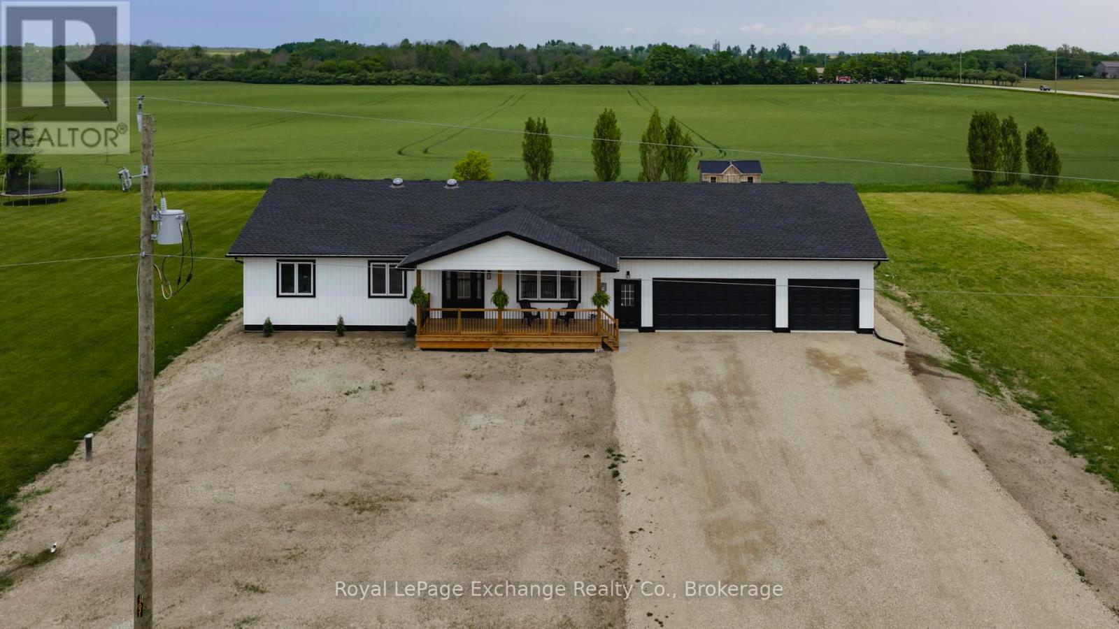 12 8 Concession, Huron-Kinloss, Ontario  N2Z 2X3 - Photo 2 - X12214802