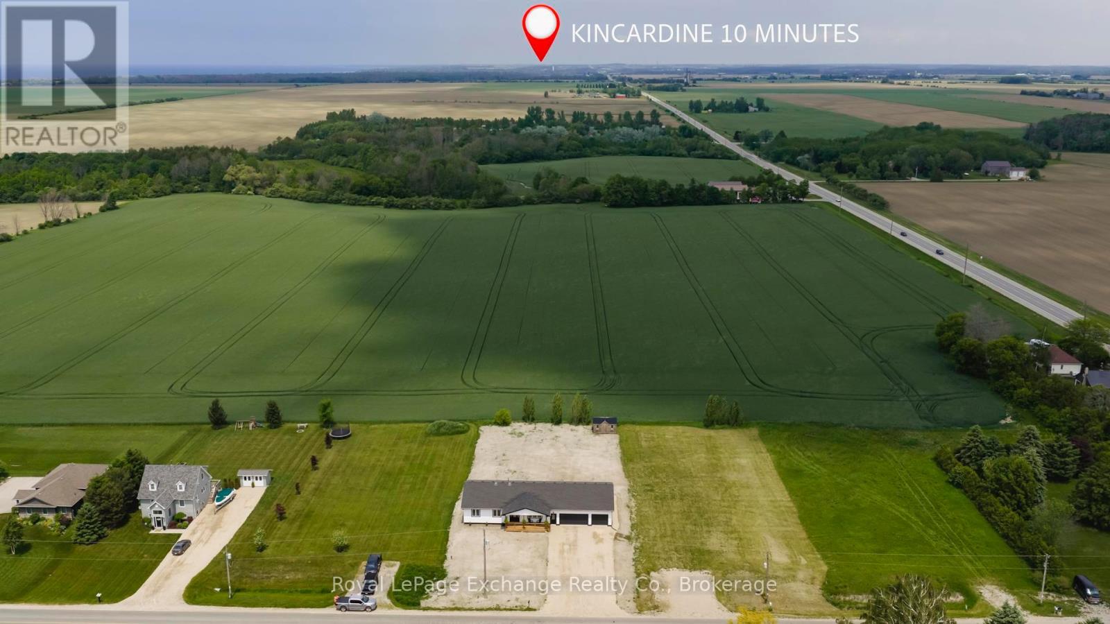 12 8 Concession, Huron-Kinloss, Ontario  N2Z 2X3 - Photo 4 - X12214802