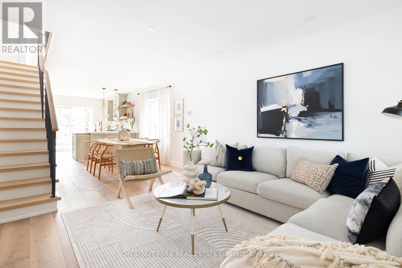 161 Queensdale Avenue, Toronto (Danforth Village-East York), Ontario  M4J 1Y5 - Photo 6 - E12214763