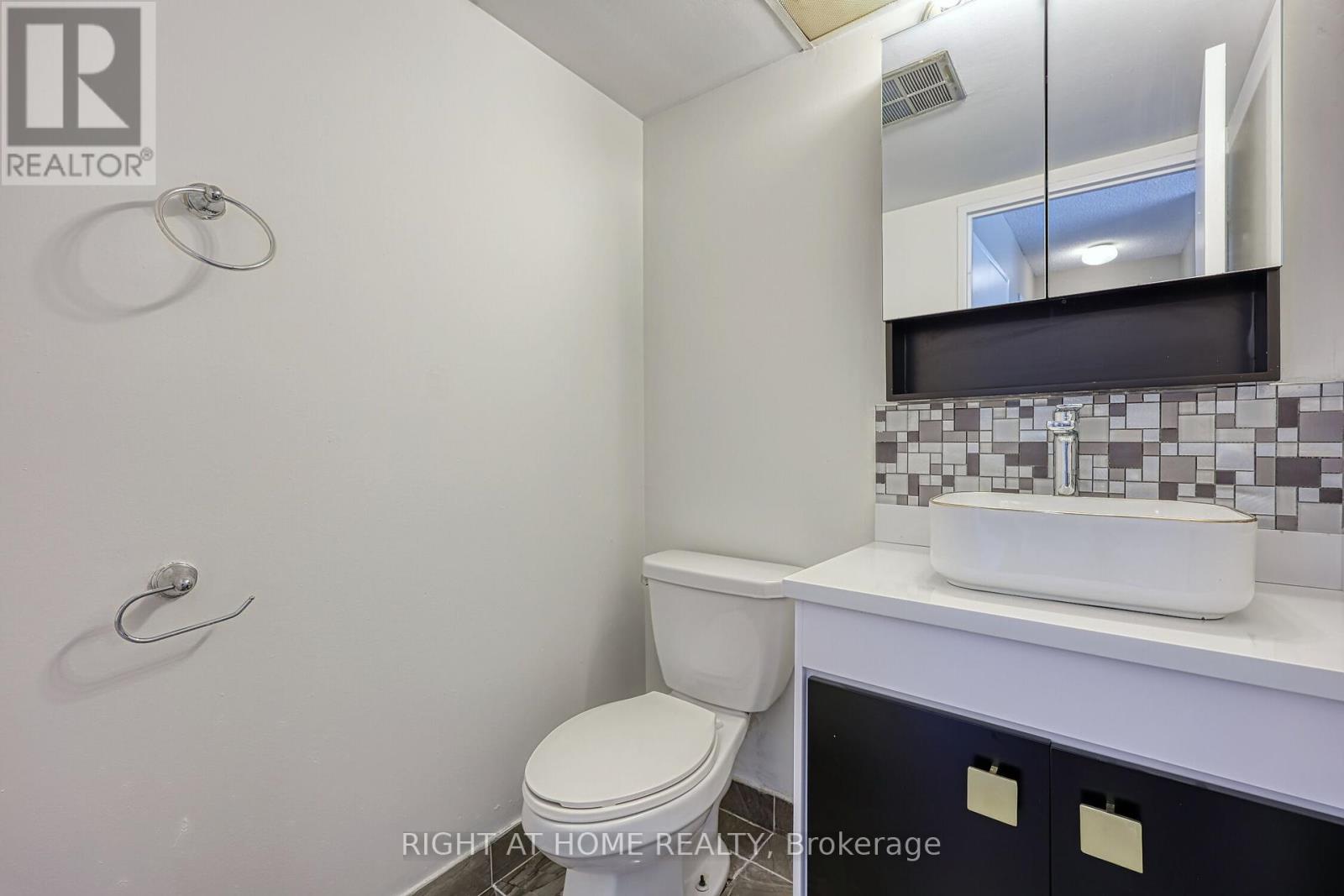 205 - 1580 Mississauga Valley, Mississauga (Mississauga Valleys), Ontario  L5A 3T8 - Photo 22 - W12214723