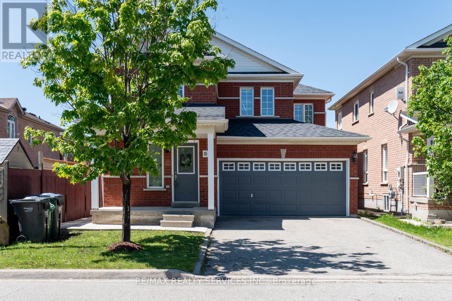 85 Williamson Drive, Brampton (Fletcher's Meadow), Ontario  L7A 3R6 - Photo 1 - W12214756