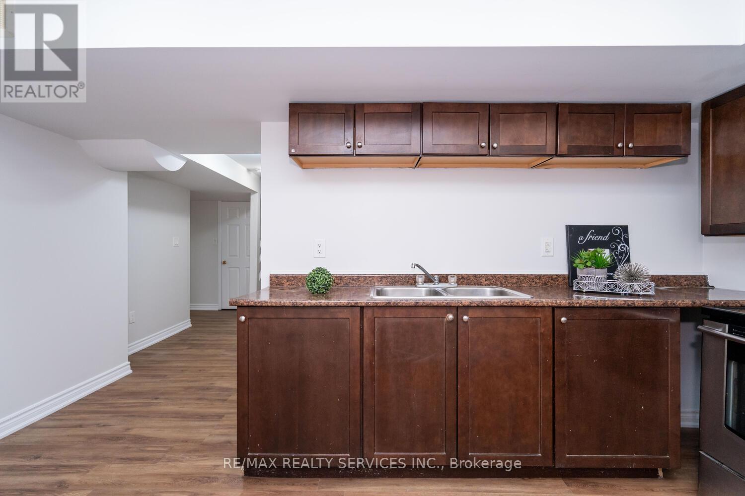 85 Williamson Drive, Brampton (Fletcher's Meadow), Ontario  L7A 3R6 - Photo 35 - W12214756
