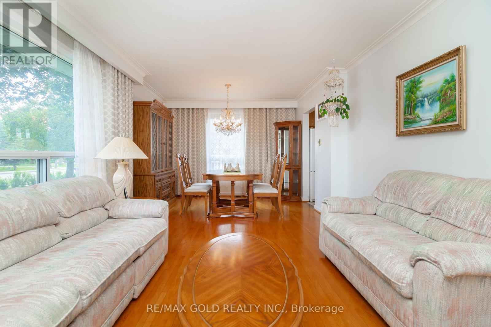64 Mc Laughlin Road N, Brampton, Ontario  L6X 1Y6 - Photo 12 - W12214770