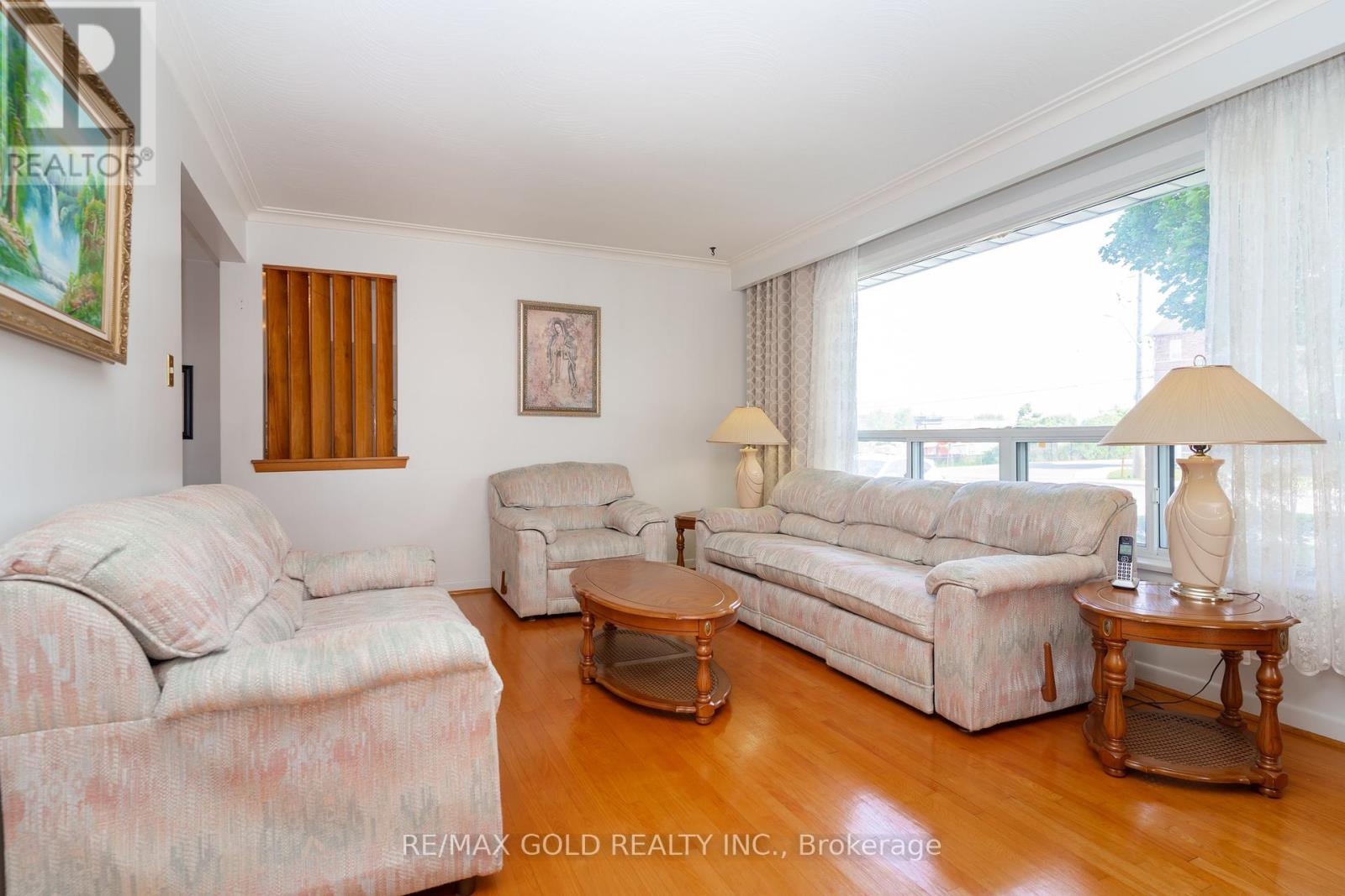 64 Mc Laughlin Road N, Brampton, Ontario  L6X 1Y6 - Photo 9 - W12214770