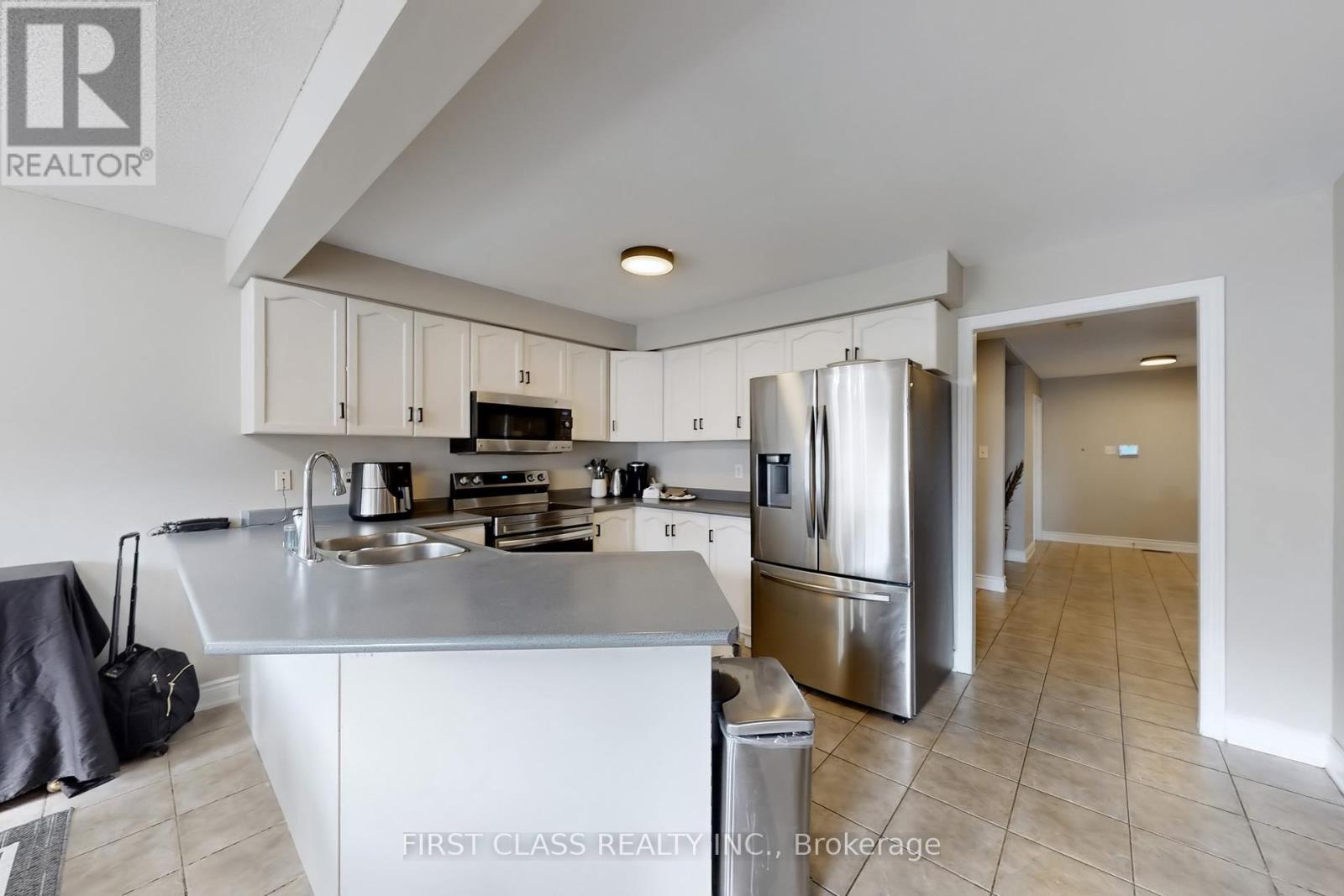 73 Porchlight Road, Brampton, Ontario  L6X 4S1 - Photo 10 - W12214771