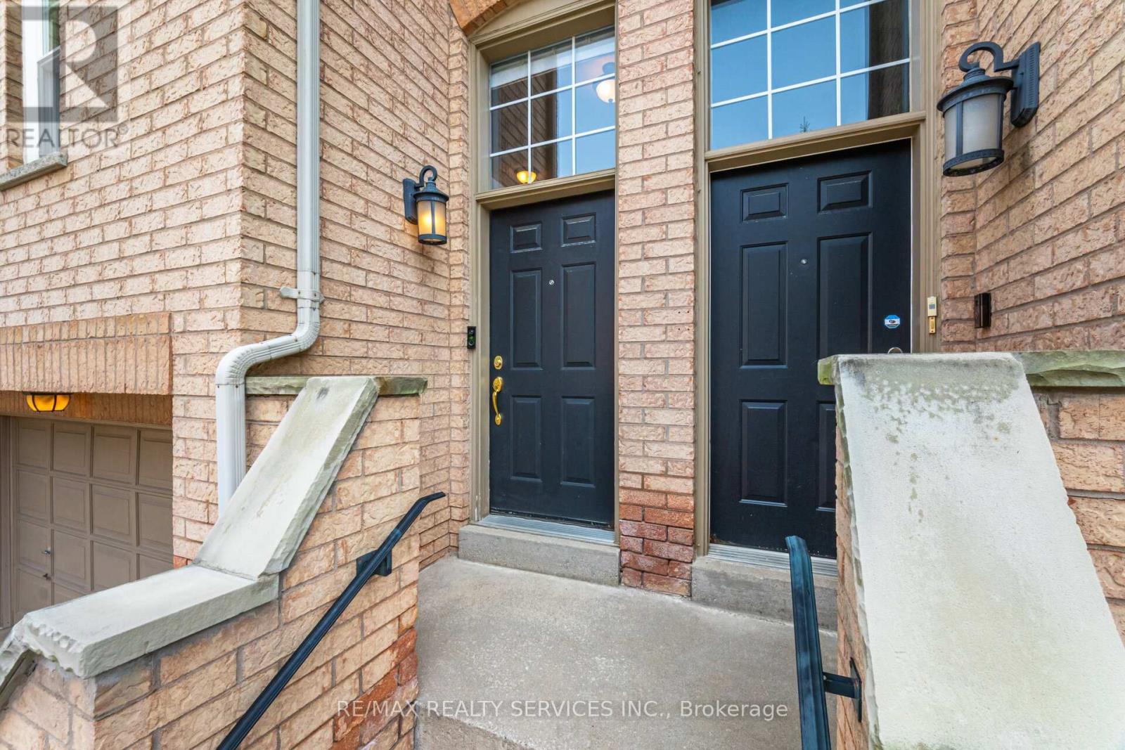 5 - 8305 Mclaughlin Road S, Brampton, Ontario  L6Y 5G3 - Photo 2 - W12214775