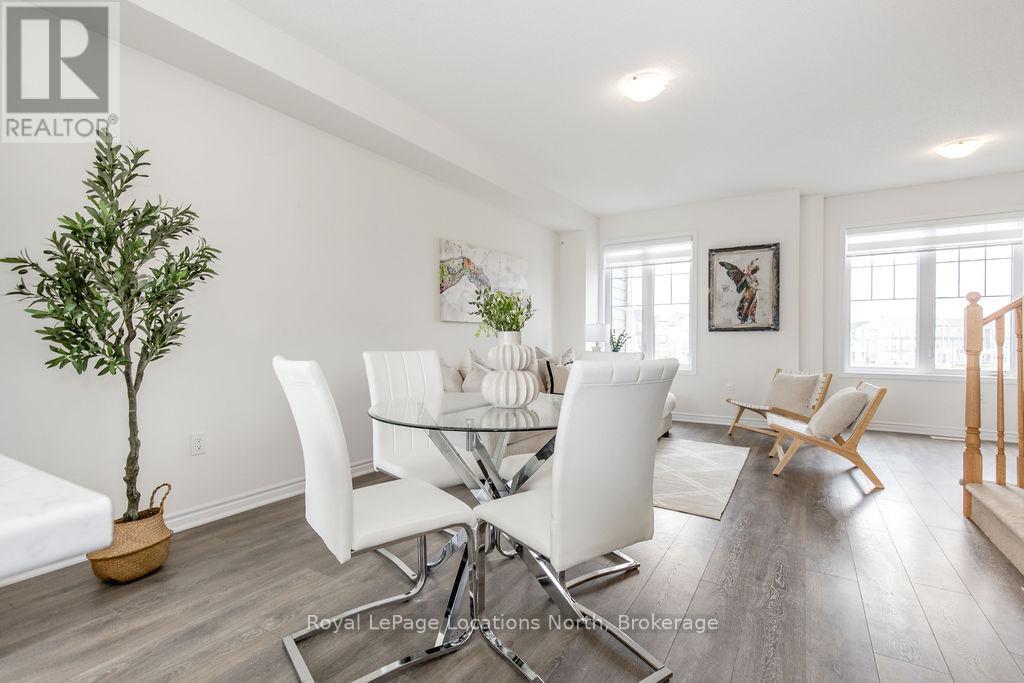 17 Sama Way, Wasaga Beach, Ontario  L9Z 0K3 - Photo 4 - S12200447